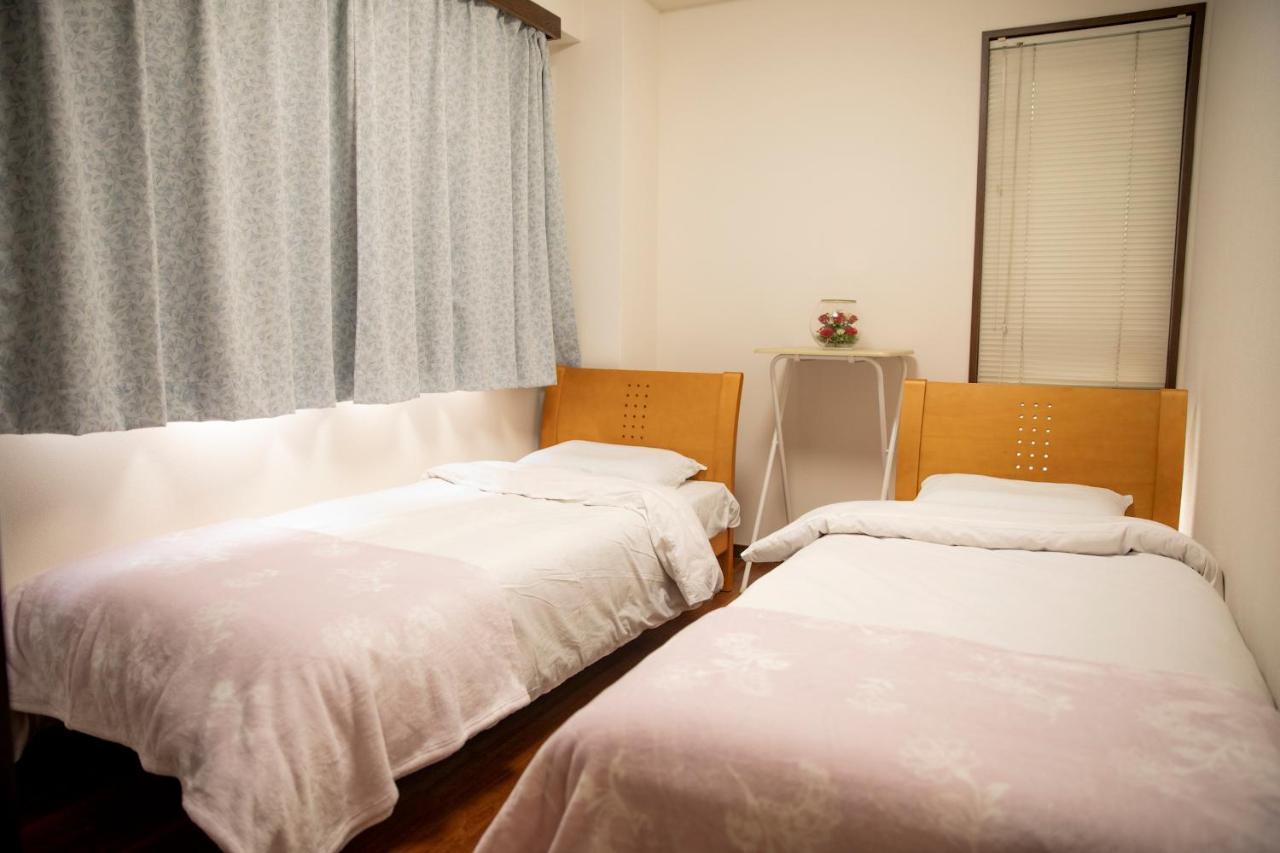F2 Iimura Tei Asakusa Guest house *