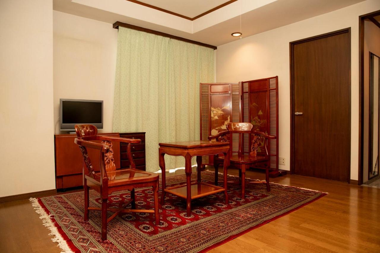 F2 Iimura Tei Asakusa Guest house *